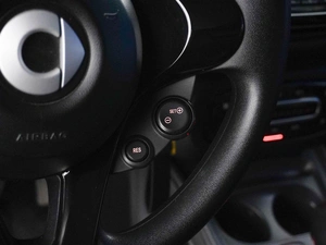 Хетчбэк Smart Fortwo 2016 года, 948023 рублей, Москва