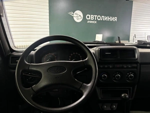 Внедорожник ВАЗ (LADA) 4x4 (Нива) 2020 года, 749000 рублей, Ачинск