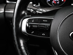 Седан Kia K5 2021 года, 2599000 рублей, Кирилловка