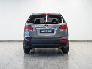 Внедорожник Kia Sorento 2010 года, 1299000 рублей, Саратов