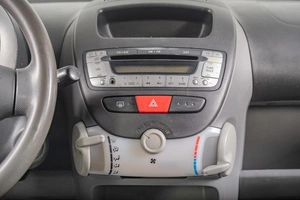 Хетчбэк Peugeot 107 2007 года, 399000 рублей, Томск