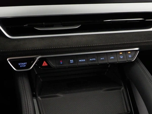 Внедорожник Geely Monjaro 2024 года, 3383055 рублей, Москва