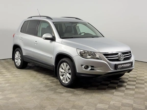Внедорожник Volkswagen Tiguan 2010 года, 1243100 рублей, Казань