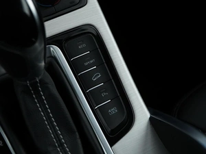 Внедорожник Geely Atlas 2021 года, 1889444 рублей, Москва