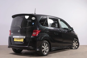 Минивэн Honda Freed 2009 года, 909000 рублей, Новосибирск