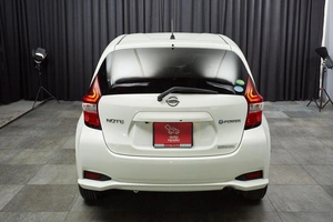 Хетчбэк Nissan Note 2017 года, 1147000 рублей, Красноярск