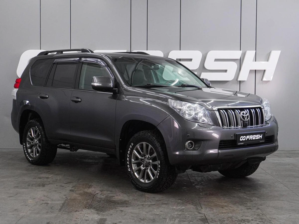 Внедорожник Toyota Land Cruiser Prado 2010 года, 2699000 рублей, Воронеж