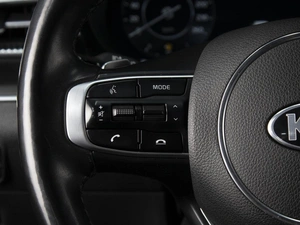 Седан Kia K5 2021 года, 2340000 рублей, Омск