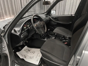 Внедорожник Chevrolet Niva 2014 года, 685000 рублей, Красноярск