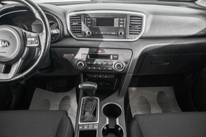 Внедорожник Kia Sportage 2019 года, 2299000 рублей, Барнаул