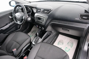 Седан Kia Rio 2017 года, 849000 рублей, Красноярск