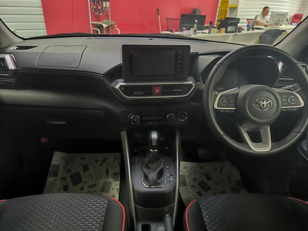 Фото