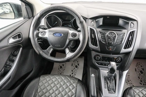 Хетчбэк Ford Focus 2012 года, 749000 рублей, Красноярск