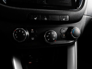 Хетчбэк Kia Ceed 2014 года, 989000 рублей, Тюмень