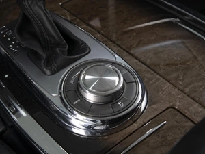 Внедорожник Infiniti QX56 2012 года, 2120777 рублей, Омск