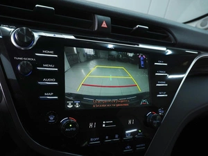 Седан Toyota Camry 2018 года, 2850000 рублей, Ростов-на-Дону