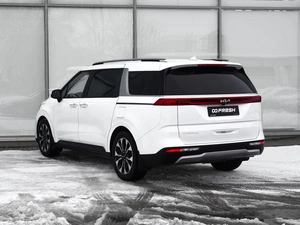 Минивэн Kia Carnival 2021 года, 4800999 рублей, Тверь