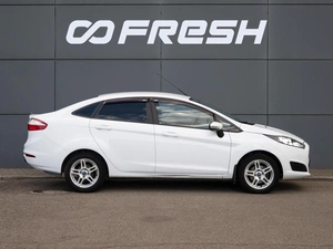Седан Ford Fiesta 2016 года, 950000 рублей, Краснодар