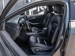 Хетчбэк Mercedes-benz A-класс 2015 года, 1470000 рублей, Краснодар