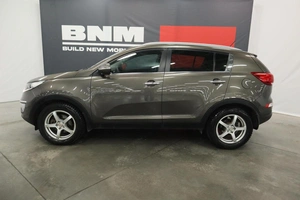 Внедорожник Kia Sportage 2015 года, 1720000 рублей, Курск