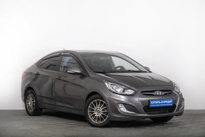 Седан Hyundai Solaris 2011 года, 739000 рублей, Томск