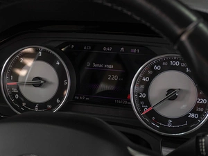 Внедорожник Volkswagen Touareg 2021 года, 5999000 рублей, Тюмень