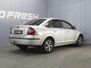 Седан Ford Focus 2006 года, 470000 рублей, Омск