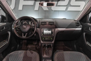 Внедорожник Skoda Yeti 2016 года, 1199000 рублей, Петрозаводск