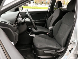 Хетчбэк Hyundai Solaris 2012 года, 999300 рублей, Волгоград