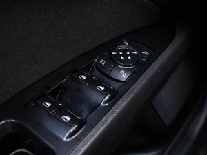 Седан Ford Mondeo 2016 года, 1330000 рублей, Краснодар