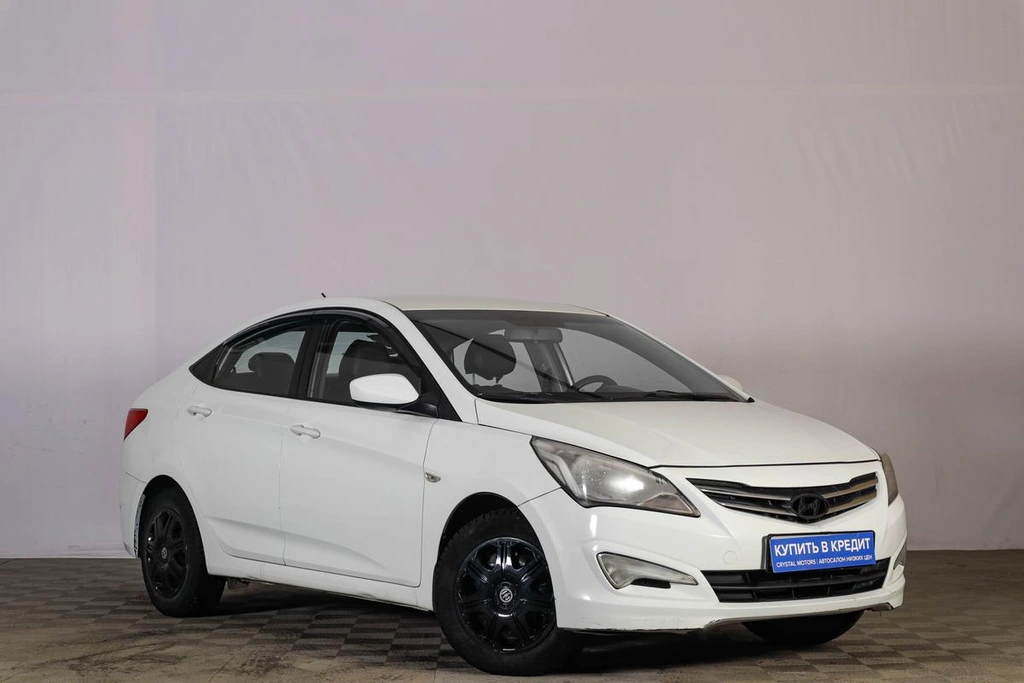 Седан Hyundai Solaris 2015 года, 949000 рублей, Тюмень