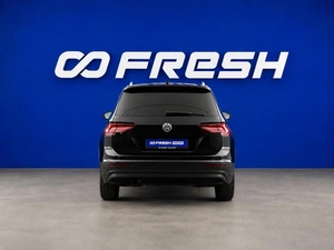 Внедорожник Volkswagen Tiguan 2019 года, 2290444 рублей, Москва