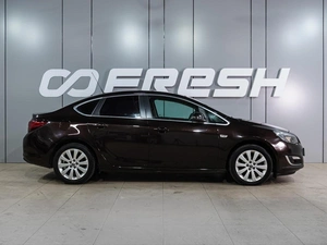 Седан Opel Astra 2014 года, 999000 рублей, Воронеж