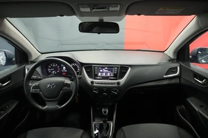 Седан Hyundai Solaris 2018 года, 1750000 рублей, Курск