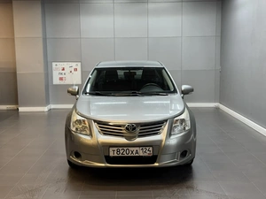 Седан Toyota Avensis 2011 года, 1147000 рублей, Красноярск