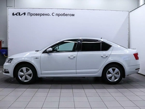 Лифтбек Skoda Octavia 2019 года, 1899000 рублей, Красноярск