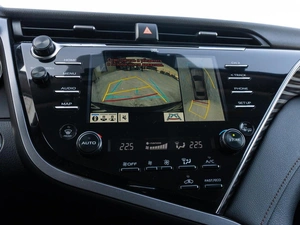 Седан Toyota Camry 2018 года, 2310000 рублей, Самара