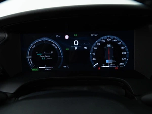 Седан Toyota Camry 2024 года, 4249999 рублей, Москва