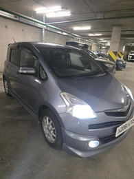 Хетчбэк Toyota Ractis 2007 года, 640000 рублей, Красноярск