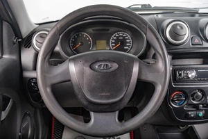 Лифтбек ВАЗ (LADA) Granta 2014 года, 449000 рублей, Томск