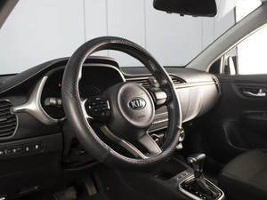 Хетчбэк Kia Rio X 2020 года, 1630000 рублей, Омск