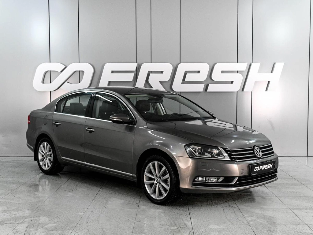 Седан Volkswagen Passat 2012 года, 1069000 рублей, Аксай