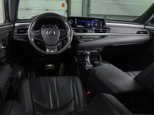 Седан Lexus ES 2020 года, 5879000 рублей, Воронеж