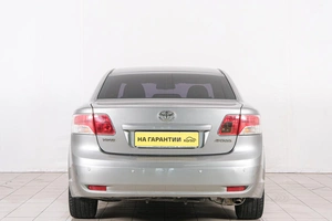 Седан Toyota Avensis 2009 года, 1189000 рублей, Красноярск