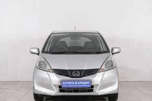 Хетчбэк Honda Fit 2011 года, 1079000 рублей, Красноярск