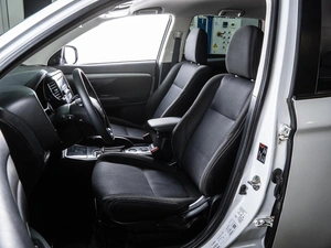 Внедорожник Mitsubishi Outlander 2018 года, 1820000 рублей, Волгоград