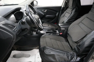 Внедорожник Hyundai ix35 2010 года, 1279000 рублей, Омск