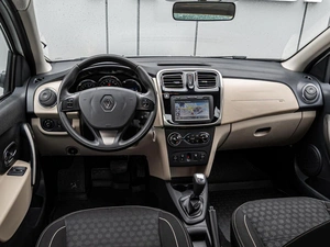 Седан Renault Logan 2015 года, 649000 рублей, Краснодар