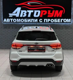 Хетчбэк Kia Rio X-Line 2018 года, 1420000 рублей, Красноярск