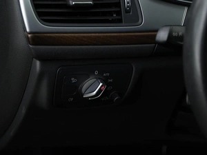 Седан Audi A6 2015 года, 2577077 рублей, Москва